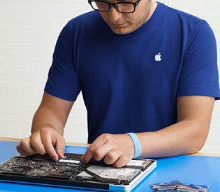 Apple отрицает обвинения в сервисной монополии