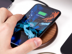 Европа запретит производить смартфоны без сменного аккумулятора