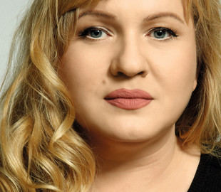 Жураківська розплакалася в ефірі, згадуючи про Пашу Лі та Сашу Суворова, які загинули на війні