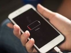 Пользователи массово жалуются на быстрый разряд аккумуляторов iPhone