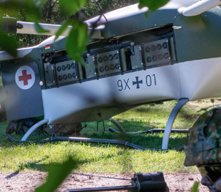 Заощадить дорогоцінний час: німецькі авіаконструктори створили потужний дрон-медевак Grille