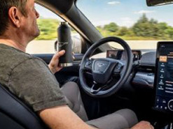 Новый автопилот Ford против Tesla: прогноз