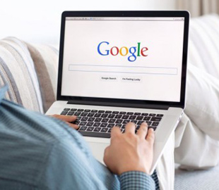 Автозаполнение Google ежедневно экономит 200 лет ввода текста