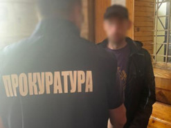 Торгував зброєю та боєприпасами через інтернет - викрито жителя Львівщини