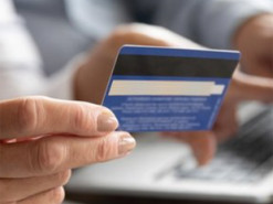 Легкий заробіток через перепродаж товарів в інтернеті: кіберполіція попереджає про нову шахрайську схему