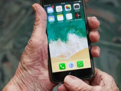 Ученые рассказали о неожиданной пользе соцсетей для пожилых людей