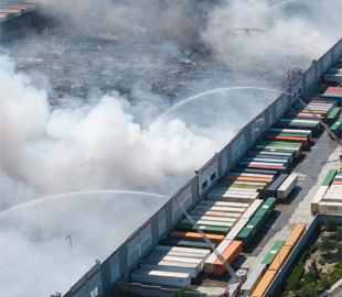 У США робітник спалив склад товарів на $600 млн й назвав це «боротьбою з капіталізмом»