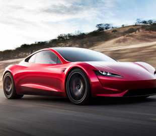 Илон Маск хочет, чтобы следующий Tesla Roadster парил в метре на землей