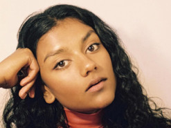 Netflix назвал актрису, которая сыграет главную героиню второго сезона “Бриджертонов”