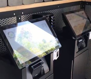 Технология распознавания лиц ускоряет процесс обслуживания в фаст-фуд ресторанах