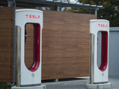 Tesla выбрала два места для строительства своего крупнейшего в США завода