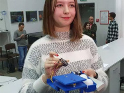 Українка здобула "золото" на міжнародних змаганнях винаходів за розробку пристрою для дезінфекції