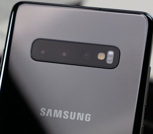 Samsung работает над ночным режимом для Galaxy S10