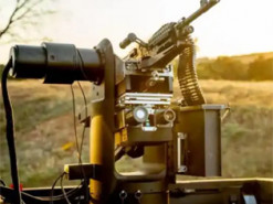 Розумна зброя зі специфічною назвою: американська компанія із залученням українця презентувала антидронову кулеметну систему