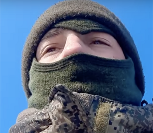 В сети появилось видео с телефона взятого в плен российского оккупанта