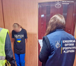 17-річну дівчину підозрюють у серії підпалів у Харкові