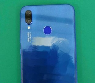 Синий Huawei P20 Lite впервые на живом фото