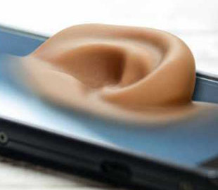 Специалист назвал главные признаки прослушки телефона