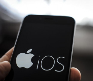 На Apple подано две жалобы о нарушении конфиденциальности из-за встроенного в iPhone кода отслеживания