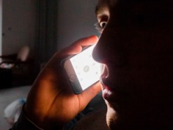 Владельцам умирающих телефонов позволили поболтать