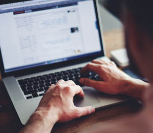 Ученые придумали, как сделать компьютерное общение более вежливым