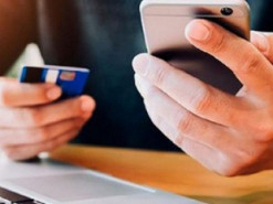 За допомогою фішингового повідомлення аферистка заволоділа грішми жительки Тернопільщини