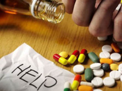 Киевские полицейские изъяли у наркоторговца запрещенный товар на сумму 40 тысяч гривен