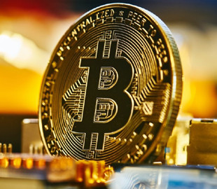 Подождал 6 лет и стал миллионером: пользователь вывел биткоины на $10,9 млн