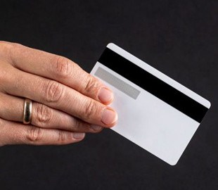 Ідеальний клон: у Миколаєві жінка втратила 94 тисячі, переплутавши сайт шахраїв із справжнім