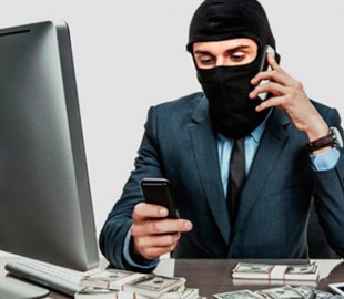 Мужчина заплатил реальные деньги за виртуальный фотоаппарат