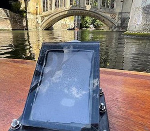 Створено прилад для перетворення брудної води на корисні ресурси