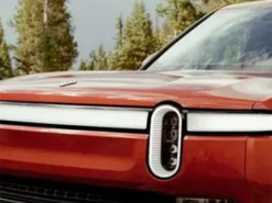 Електропікап Rivian R1T ефективніший за Cybertruck