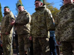 12 прикордонників з «Азовсталі» отримали квартири на Львівщині