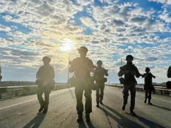 Рада може дозволити військовим виїжджати за кордон, щоб провідати рідних