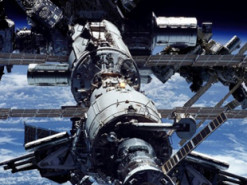 «Роскосмос» по просьбе NASA снизит орбиту МКС