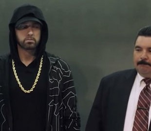 На смартфон Pixel 3 сняли клип Эминема Venom