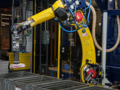 Amazon презентувала робота зі штучним інтелектом Sparrow