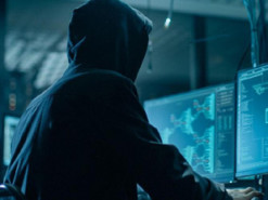 США: Хакеры Китая атаковали исследования о вакцине против коронавируса