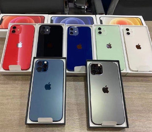 Появились первые реальные фото iPhone 12 и 12 Pro в новых цветах