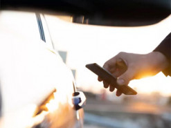 iPhone превратят в ключи от автомобиля