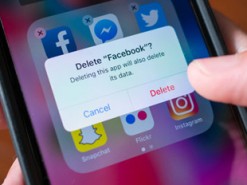 Пользователи смартфонов Samsung не могут удалить Facebook