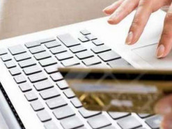 «З вашої картки намагаються зняти гроші»: шахрай видурив у мешканки Чернігівщини 320 тисяч гривень