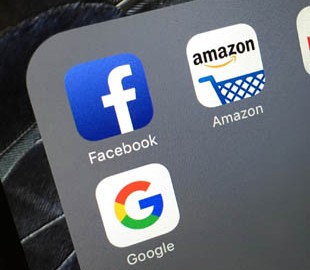 У Amazon или Facebook в 2018 году появится свой банк