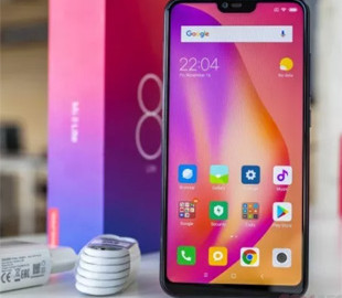 Бюджетный смартфон Xiaomi 2018 года получил MIUI 12.5