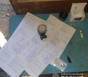 На Дніпропетровщині суд кинув за грати продавця фейкових COVID-сертифікатів