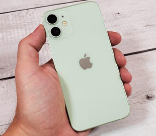 Скільки років Apple оновлює iPhone та які моделі вже застаріли