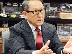 Глава Toyota предрёк большие проблемы из-за перехода на электрокары