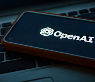 OpenAI розробляє розумну колонку та ще низку ШІ-пристроїв - Reuters