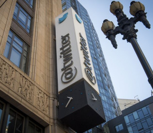Акції Twitter впали на 9% після відмови Ілона Маска від придбання кампанії