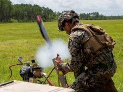 Військові ЗСУ у Штатах пройшли навчання з використання дронів-камікадзе – Пентагон